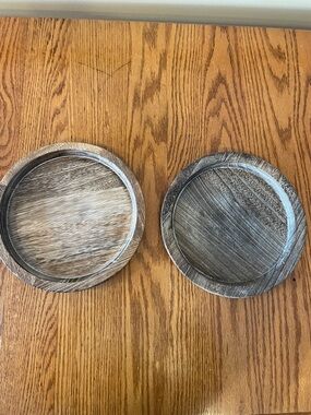 Bundle of Two Rustic Wood Grain Round Tray Set - Neutral Brown